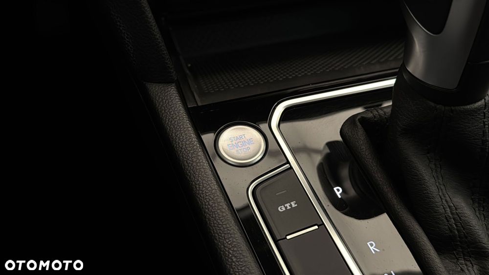 Volkswagen Passat 1.4 TSI Plug-In Hybrid GTE DSG - 20