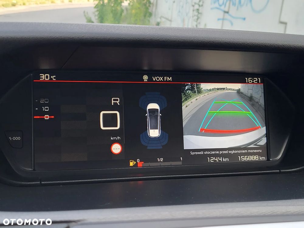 Citroën C4 SpaceTourer - 13