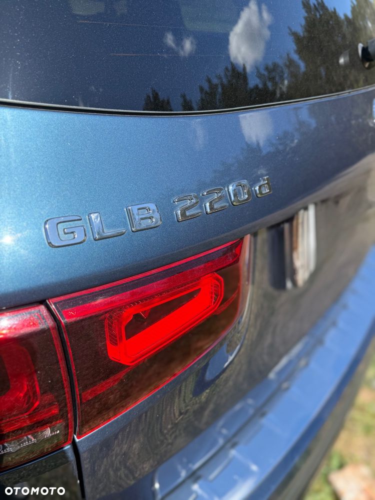 Mercedes-Benz GLB 220 d AMG Line 8G-DCT - 9