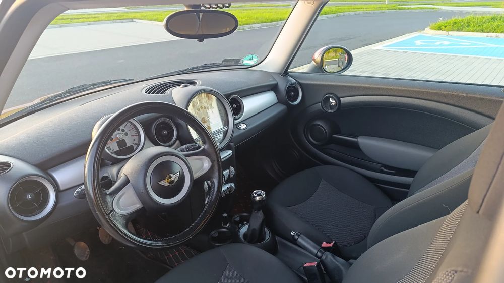MINI ONE Standard - 9