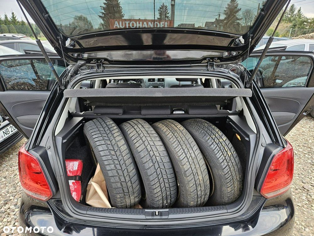 Volkswagen Polo - 18