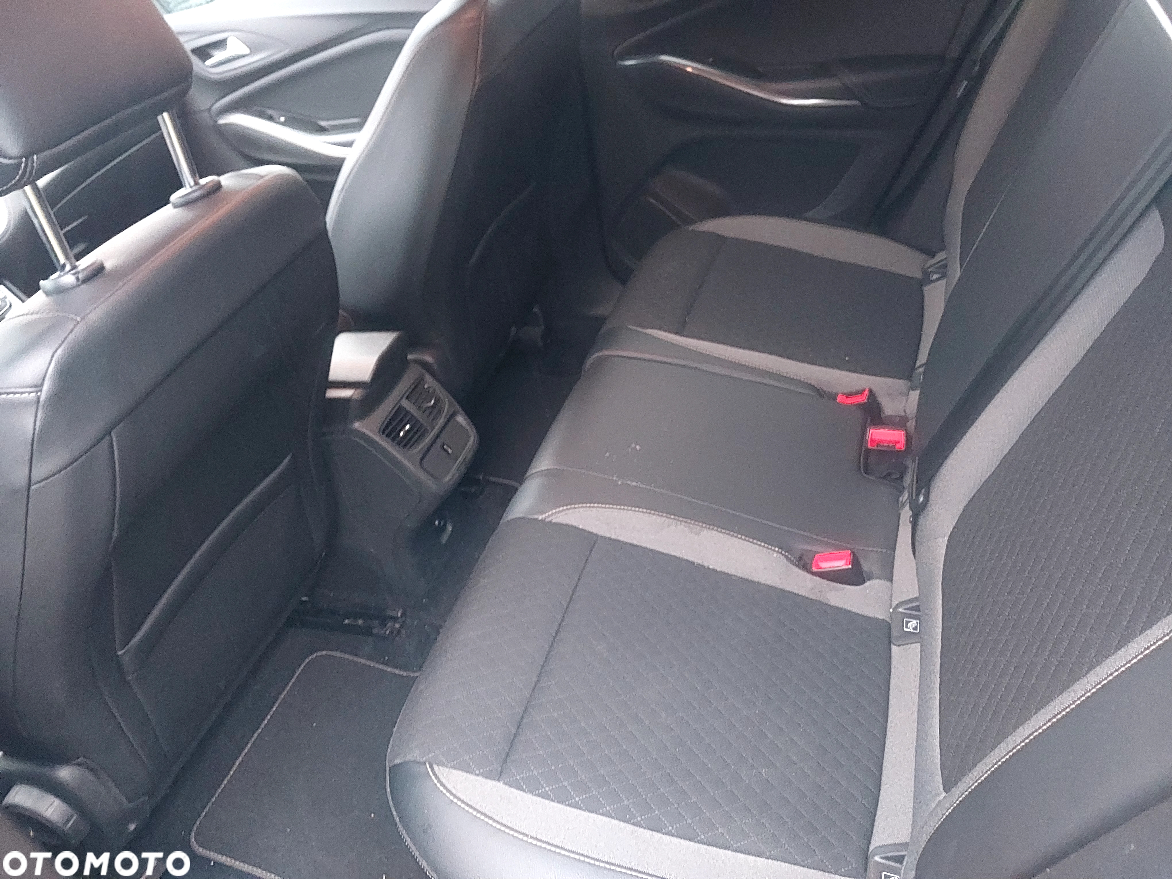 Opel Grandland X 1.2 T GPF Elegance S&S - 9