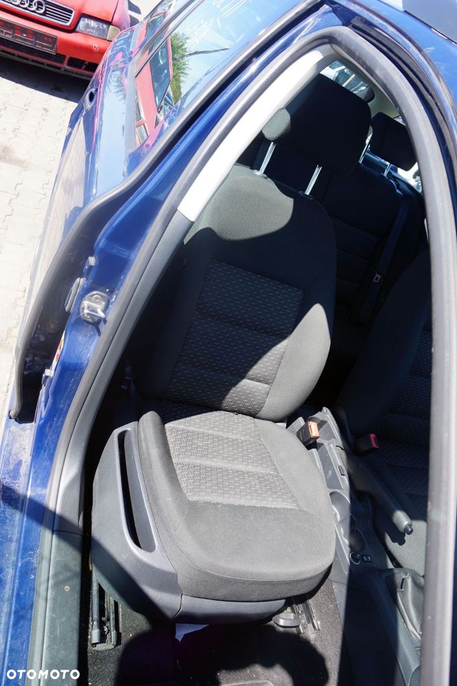 SKODA OCTAVIA II 1Z3 LIFT KOMBI 2013 LF5A 1.4 TSI CAXA 122KM NBW GRANATOWY na części - 10