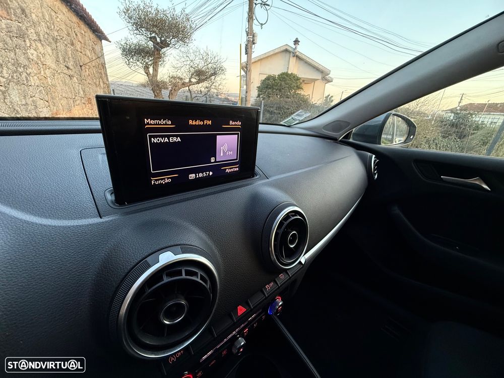 Audi A3 1.6 TDI Attraction - 19