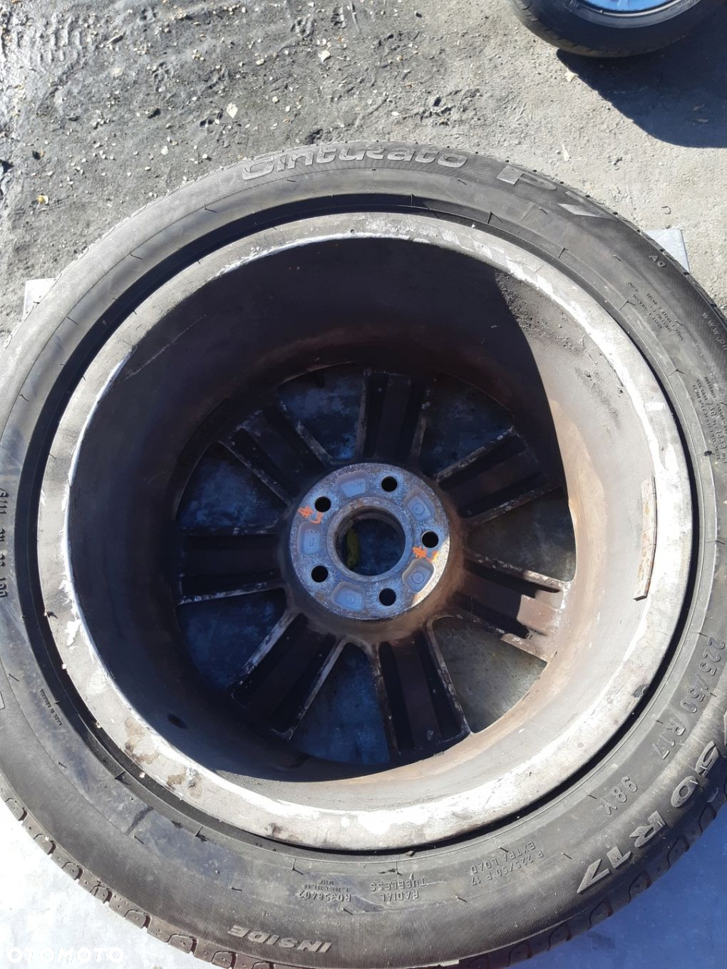 AUDI A4 B8 A5 8T FELGA ALUMINIOWA 7.5J 17 ET45 8K0601025B - 8
