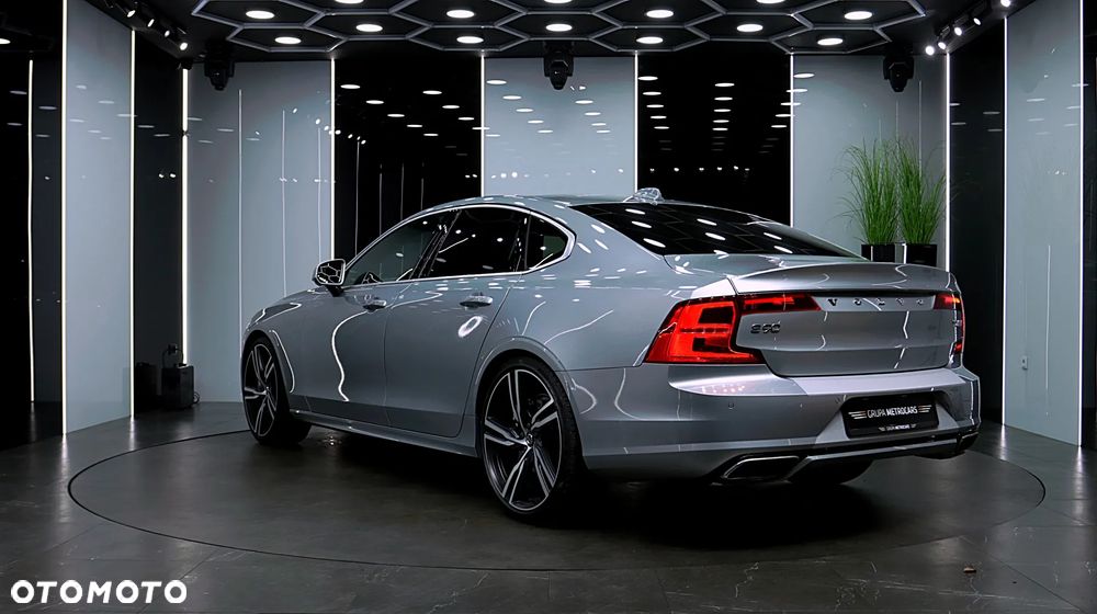 Volvo S90 B4 B R-Design - 6