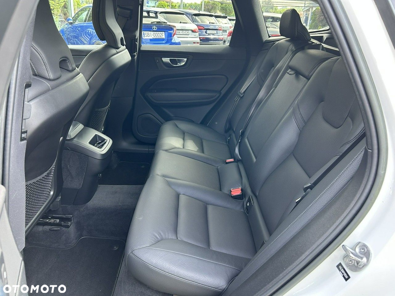 Volvo XC 60 B5 B Geartronic Momentum Pro - 18