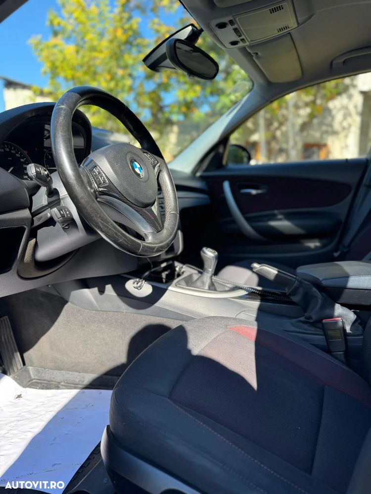 BMW Seria 1 118d DPF - 4