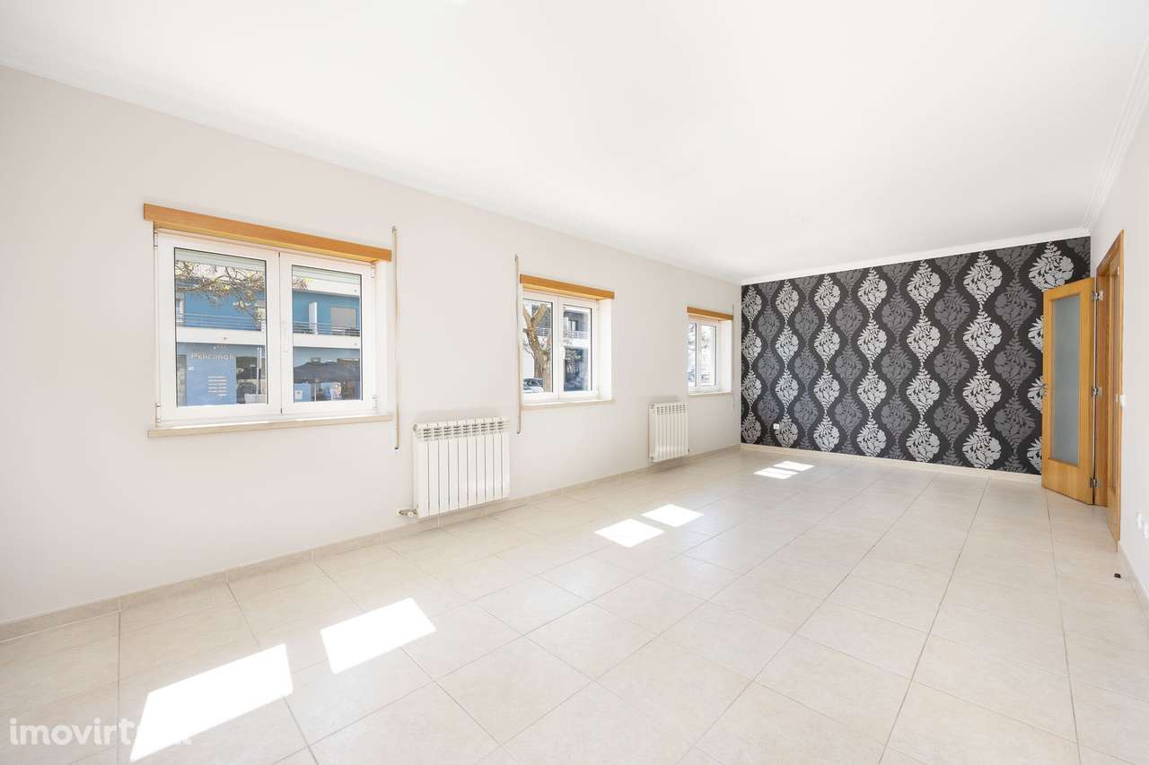 Apartamento T2 | Santa Clara, Leiria - Grande imagem: 4/41