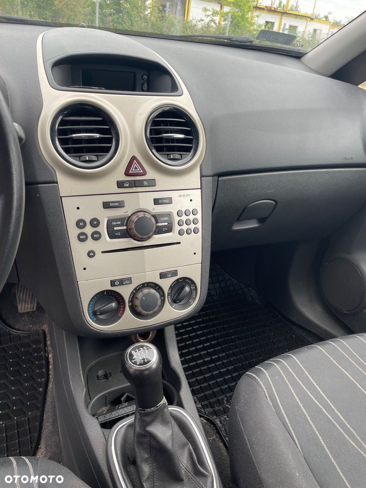 Opel Corsa 1.2 16V Enjoy - 14
