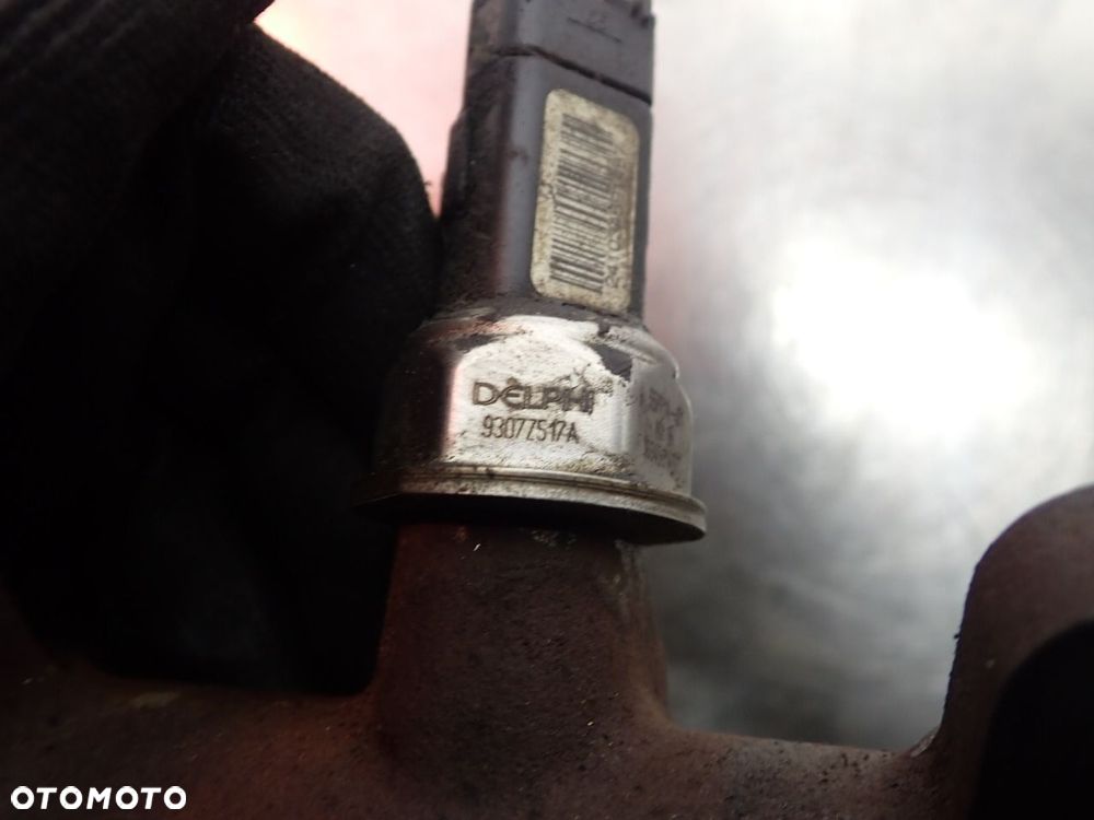 LISTWA WTRYSKOWA RENAULT CLIO III LIFT - 5