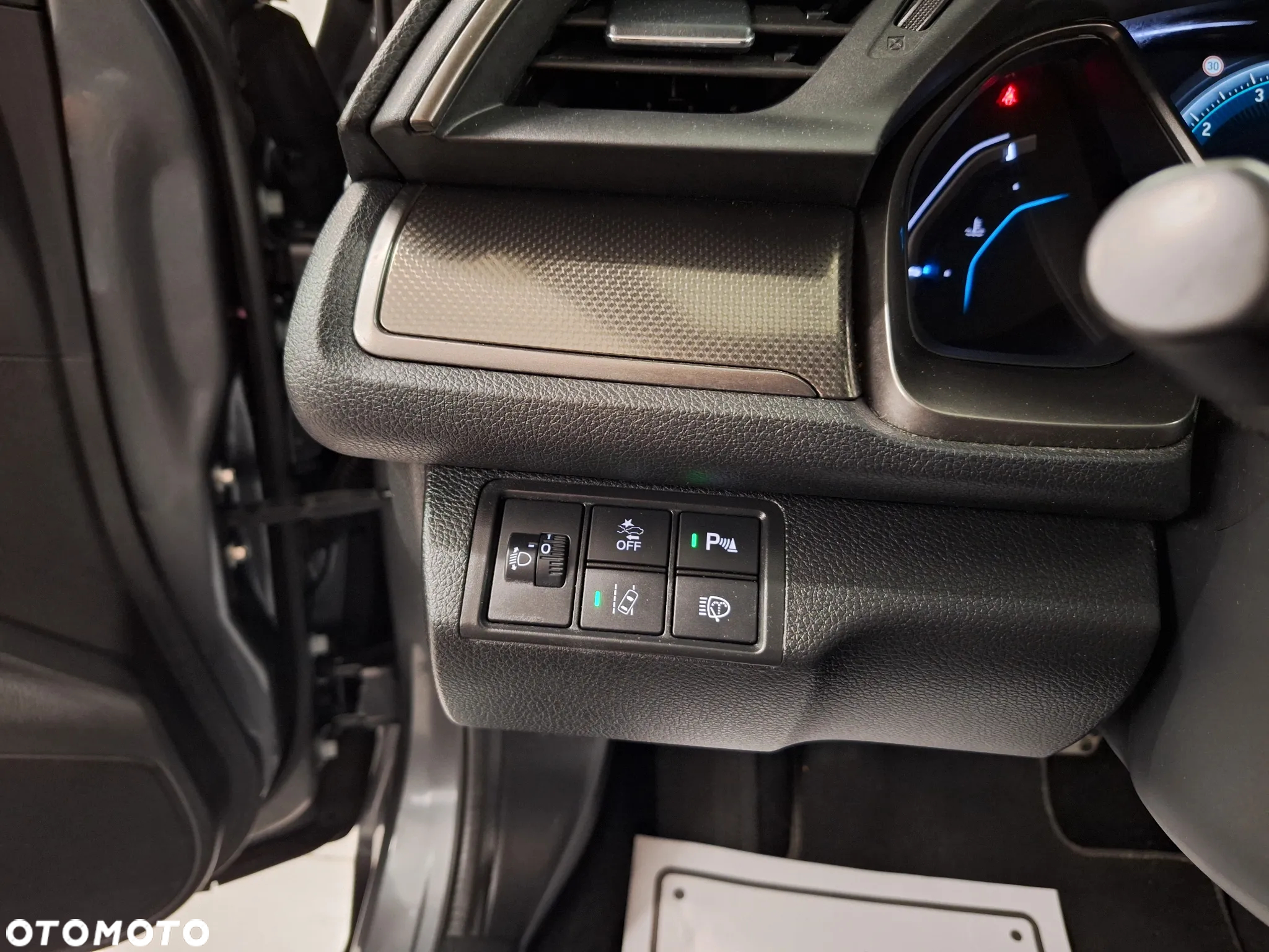 Honda Civic 1.0 i-VTEC Turbo CVT Executive - 28