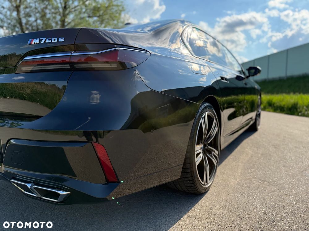 BMW Seria 7 M760e PHEV xDrive sport - 5