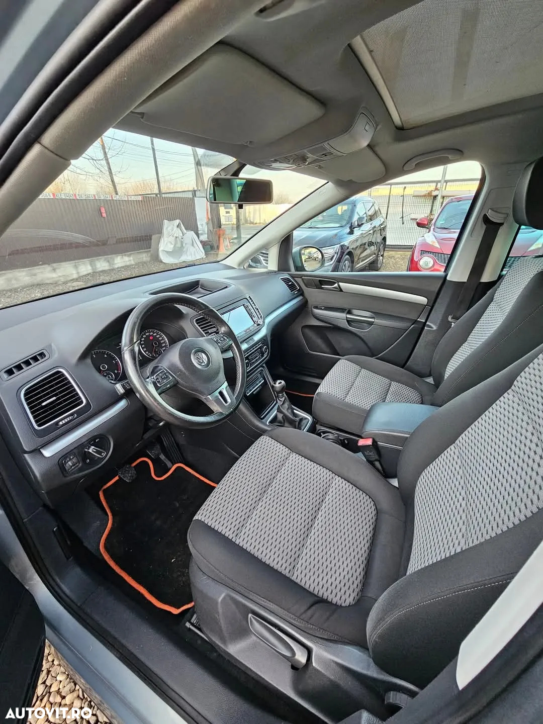 Volkswagen Sharan 2.0 TDI Comfortline - 7