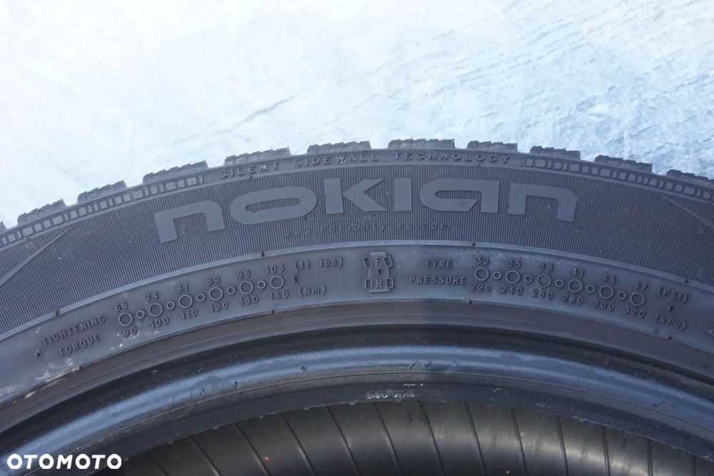 255 45 19  XL Nokian WRA4 - 7