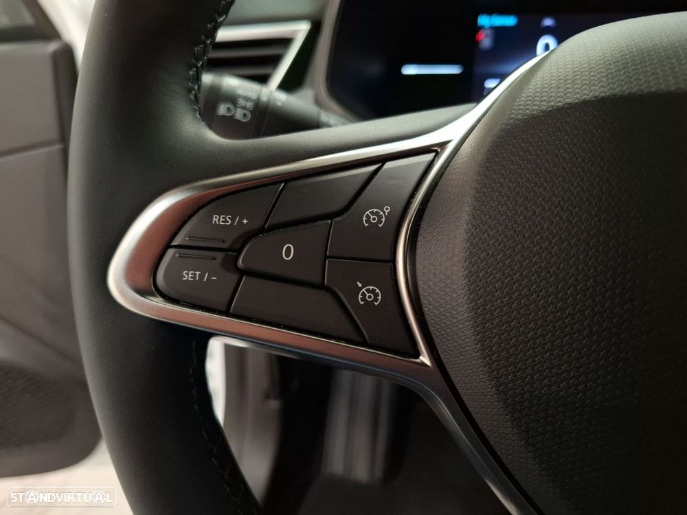 Renault Clio 1.0 TCe Techno Bi-Fuel - 16