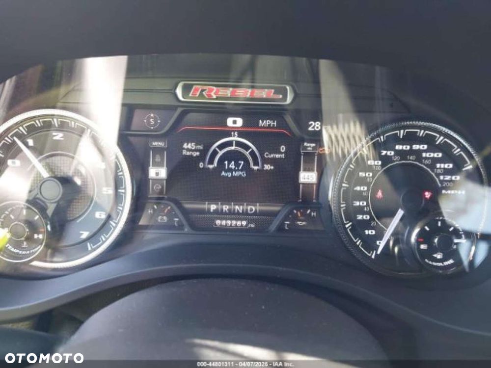 RAM 1500 - 9