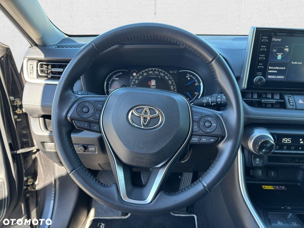 Toyota RAV4 - 18