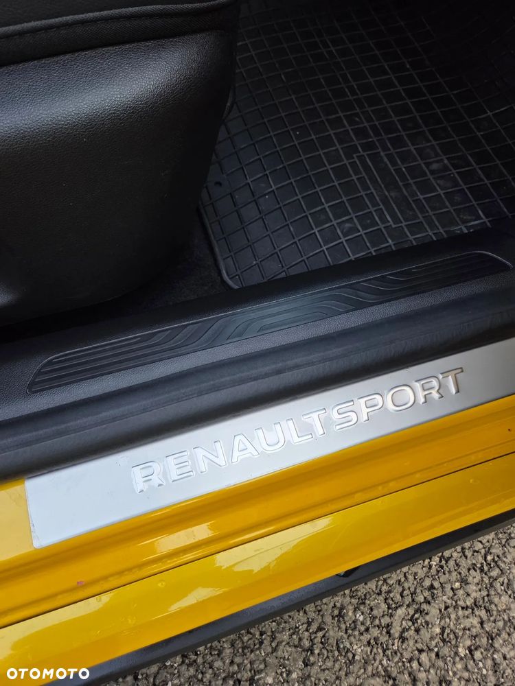 Renault Megane - 25