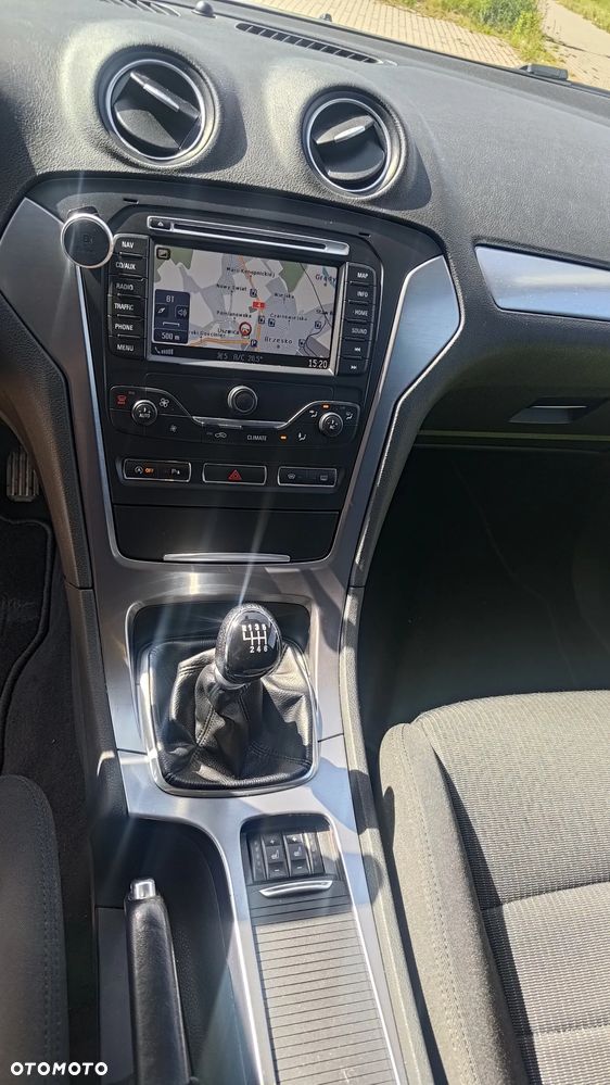 Ford Mondeo 1.6 T Titanium - 9