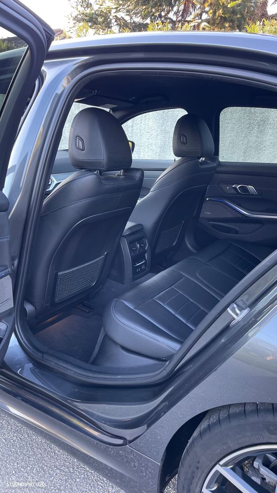 BMW 320 d Pack M Auto - 4