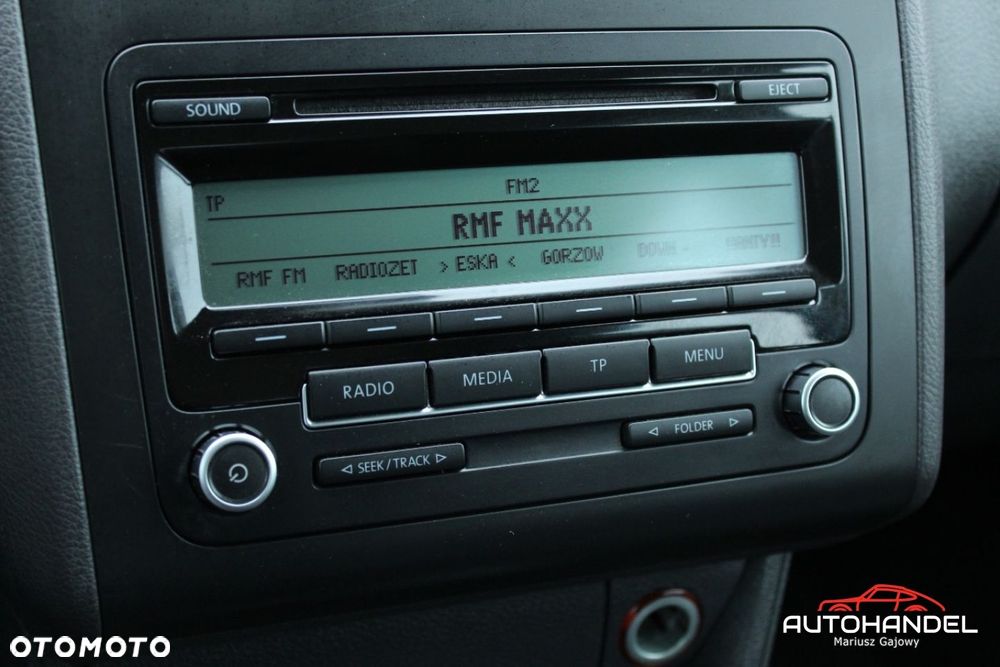 Volkswagen Touran - 15