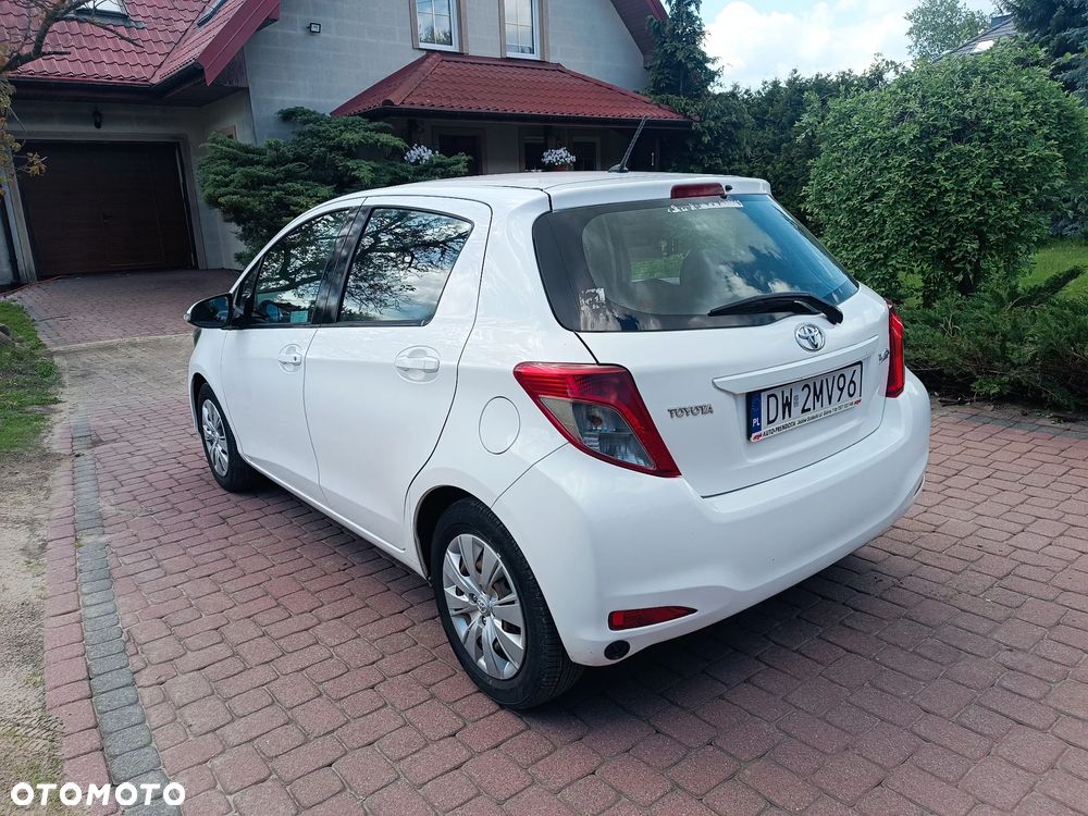 Toyota Yaris 1.0 Active - 12