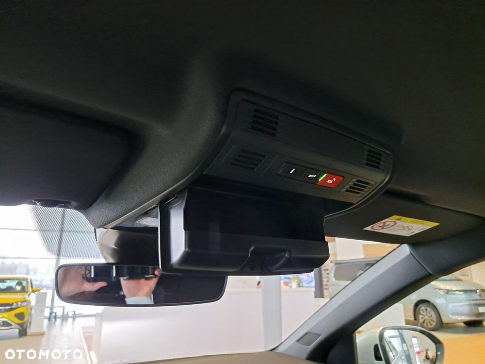 Volkswagen Taigo 1.5 TSI ACT R-Line Plus DSG - 33