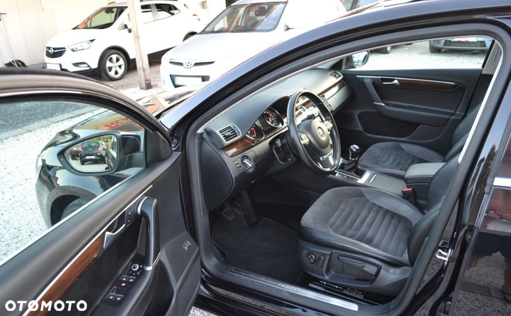 Volkswagen Passat - 6