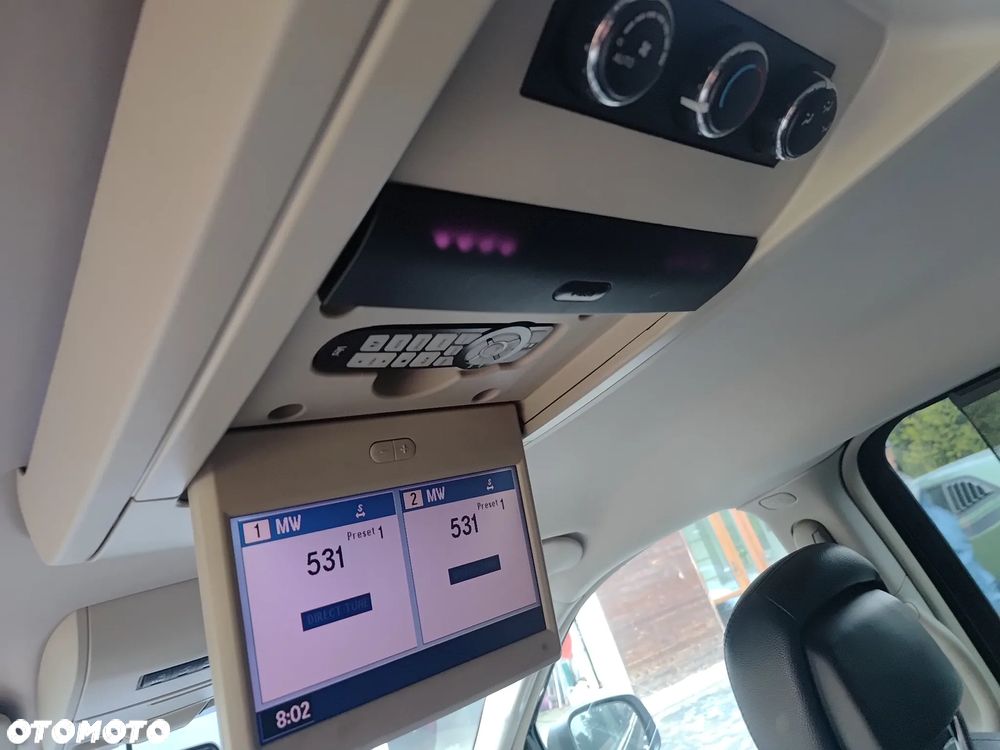 Lancia Voyager 2.8CRD Platinum - 25