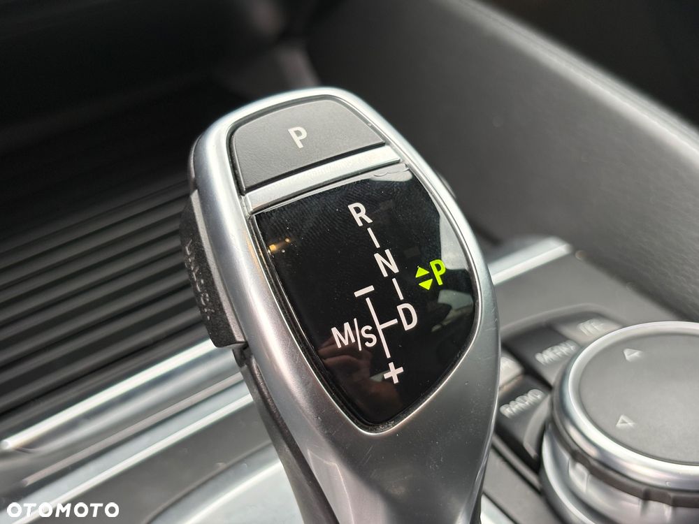 BMW X6 xDrive40d M Sport - 16