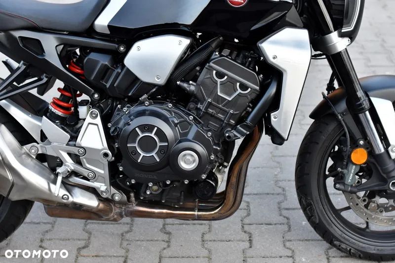 Honda CB - 9