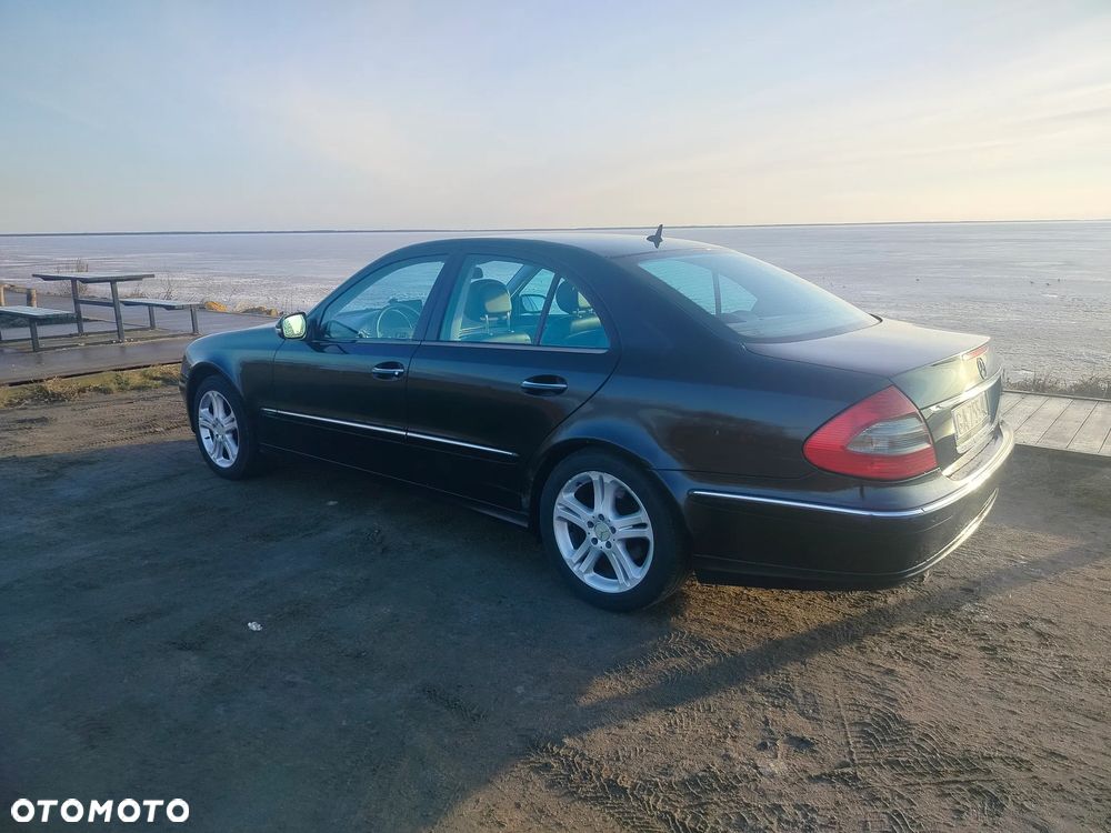 Mercedes-Benz Klasa E - 3