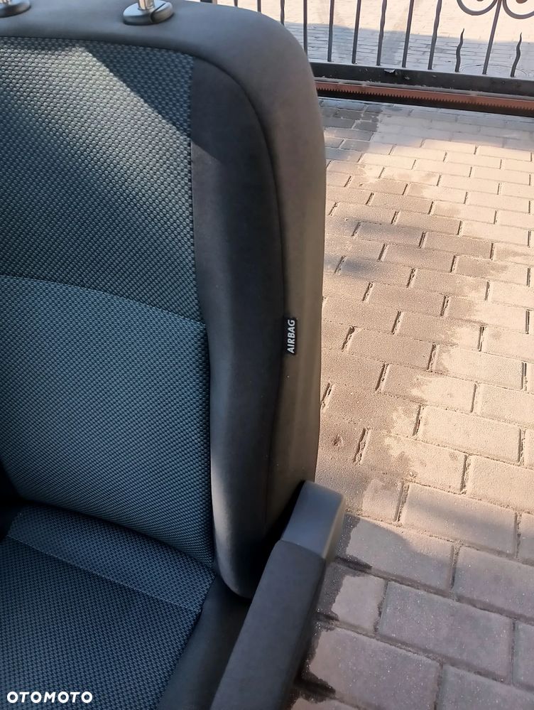 Fotel kierowcy VW T6 simora podłokietniki airbag - 4