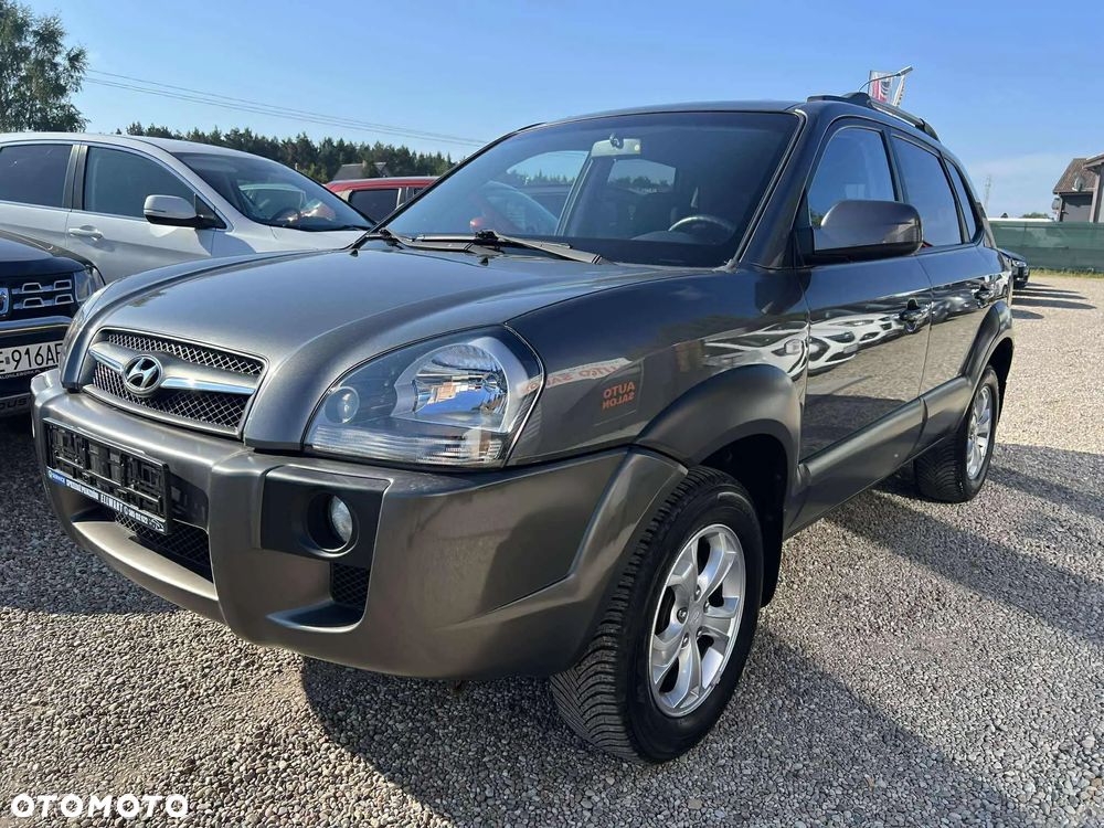 Hyundai Tucson 2.0 2WD GLS Style - 2