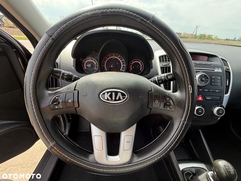 Kia Ceed 1.4 CVVT ISG Vision - 16