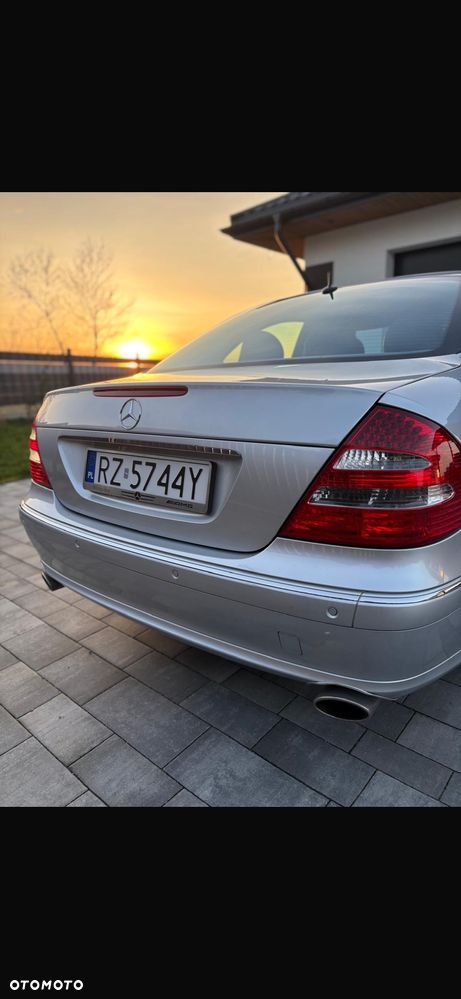 Mercedes-Benz Klasa E - 14