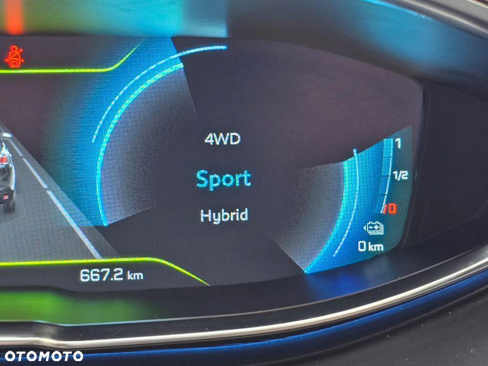 Peugeot 3008 1.6 PureTech HYbrid4 GT S&S EAT8 - 31