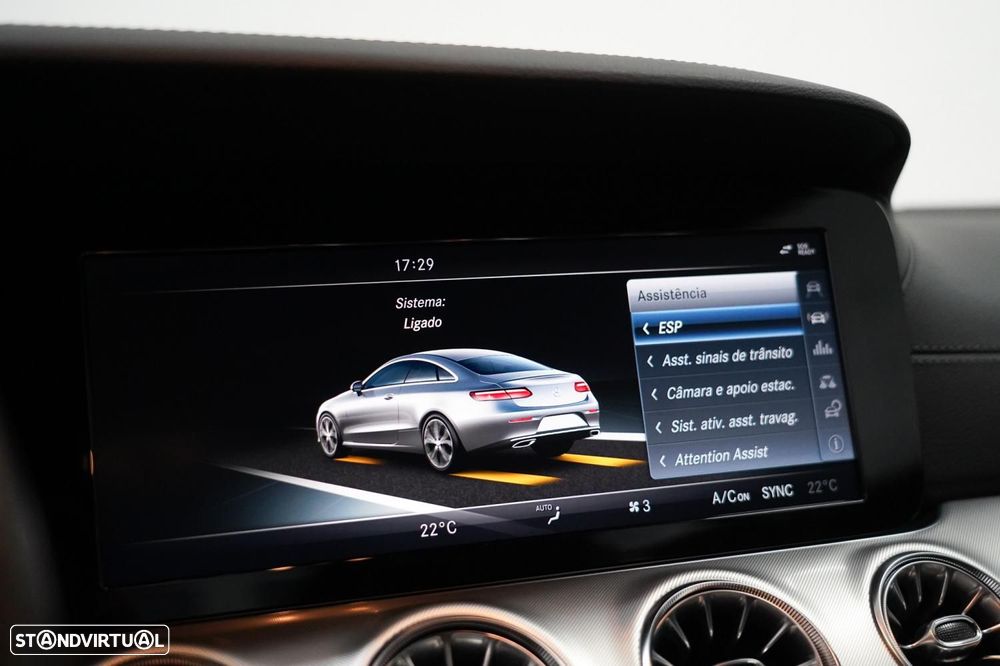 Mercedes-Benz E 220 d AMG Line - 13