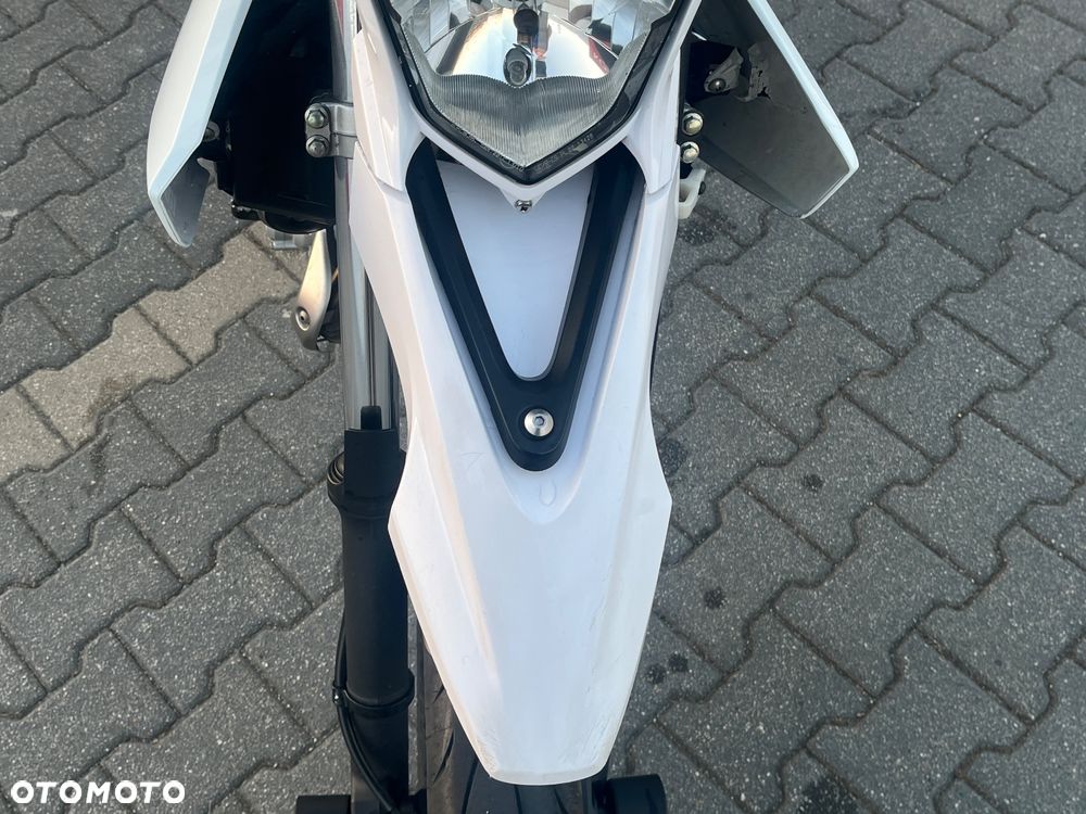 Yamaha WR - 13
