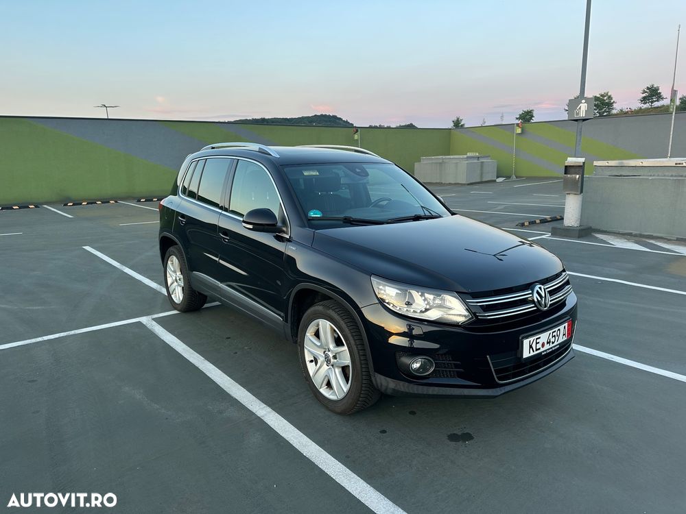 Volkswagen Tiguan 2.0 TDI SCR 4MOTION BlueMotion Technology DSG Lounge Sport & Style - 29