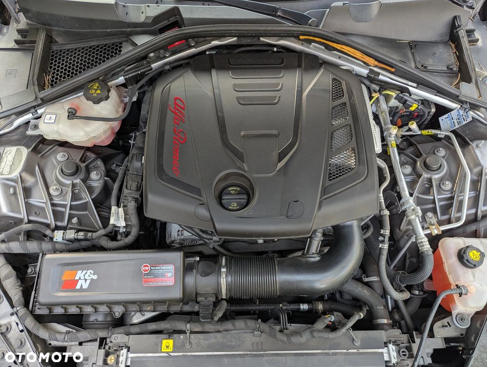 Alfa Romeo Giulia 2.0 Turbo Veloce Q4 - 21