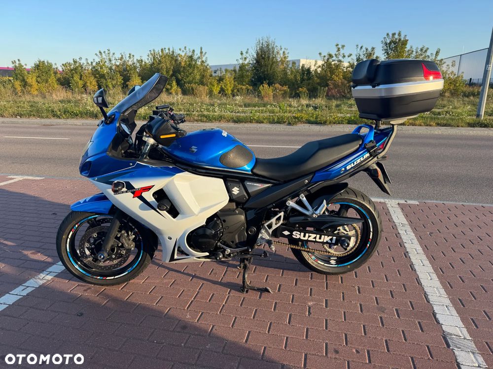Suzuki GSX