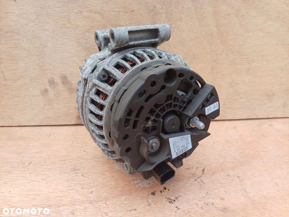 Alternator Audi A4 B8 A5 8T 3.2 FSI V6 CAL CALA 06E903016N 140A - 4