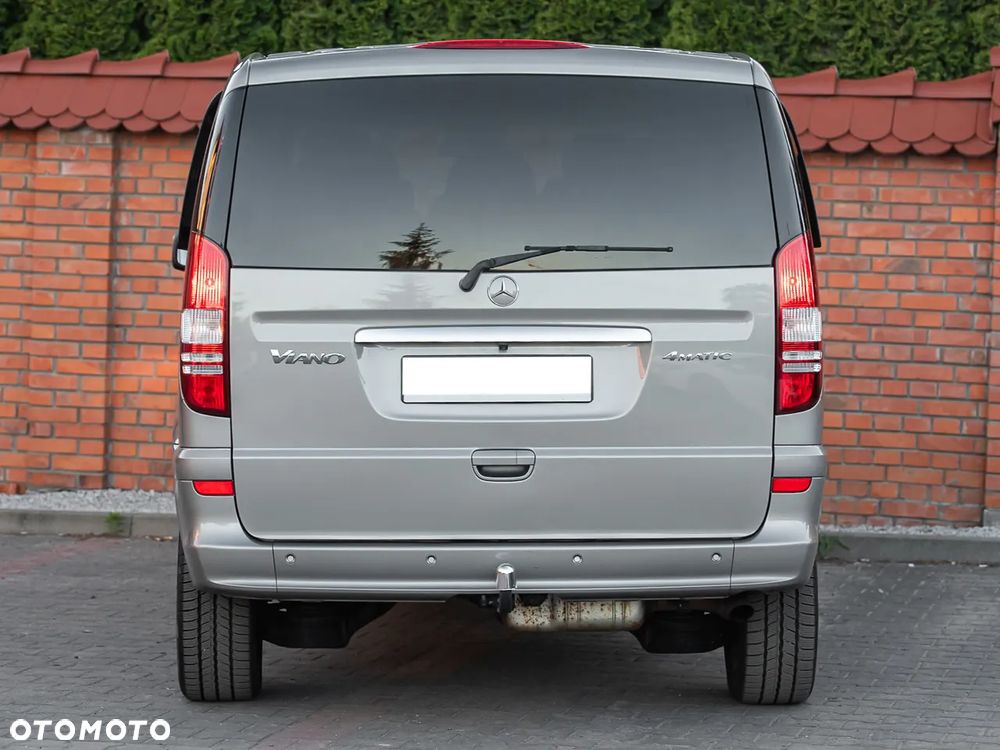 Mercedes-Benz Viano - 3