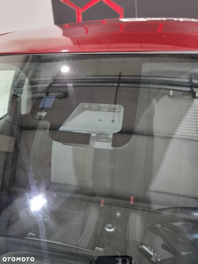 Toyota Yaris - 33