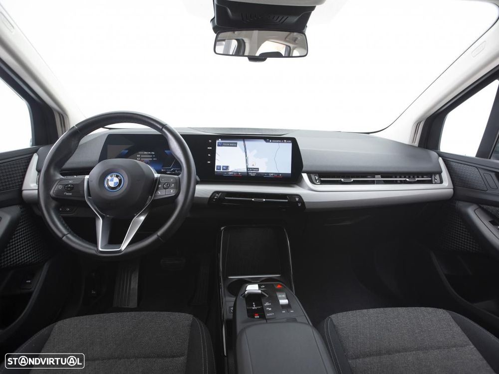 BMW 225xe Active Tourer e xDrive - 9