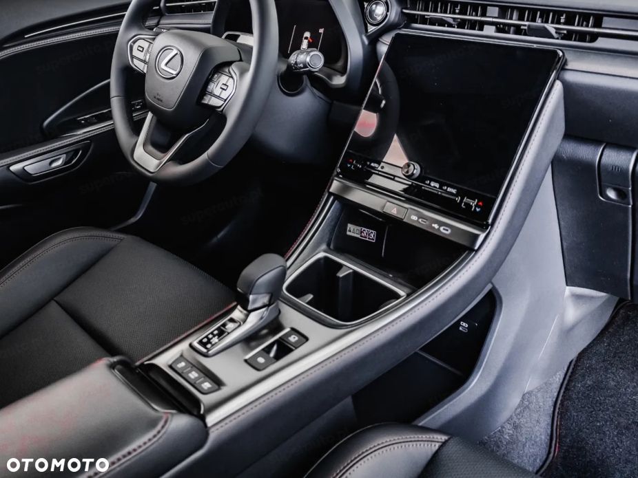 Lexus LBX 1.5 Hybrid Emotion - 9