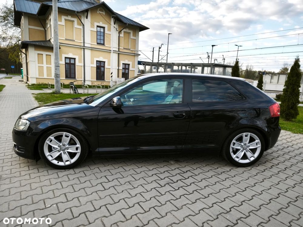 Audi A3 3-drzwiowe 1.4T FSI Ambiente - 9