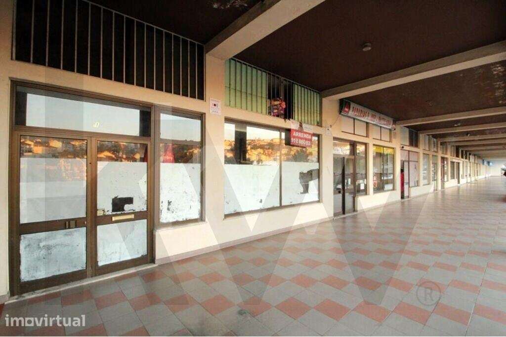 Espaço Comercial com 126m2 na Elísio de Moura, Coimbra - Grande imagem: 3/5